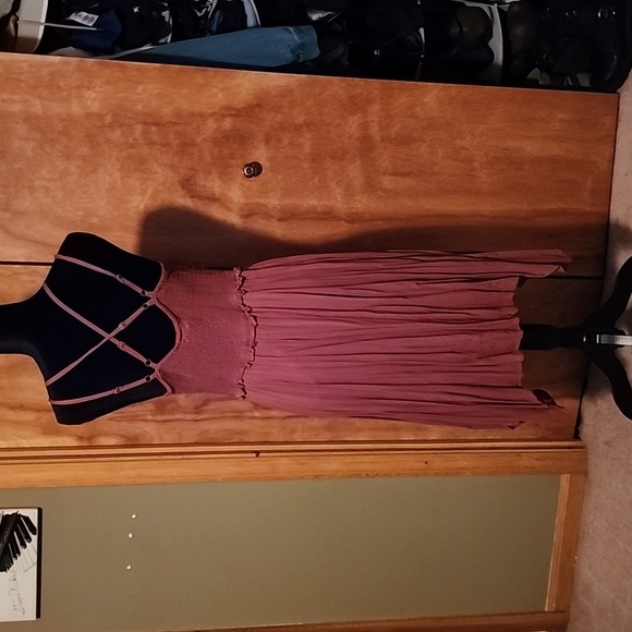 Sundress - Picture 2 of 2